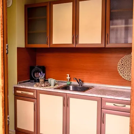 Semiramida דירה וארנה