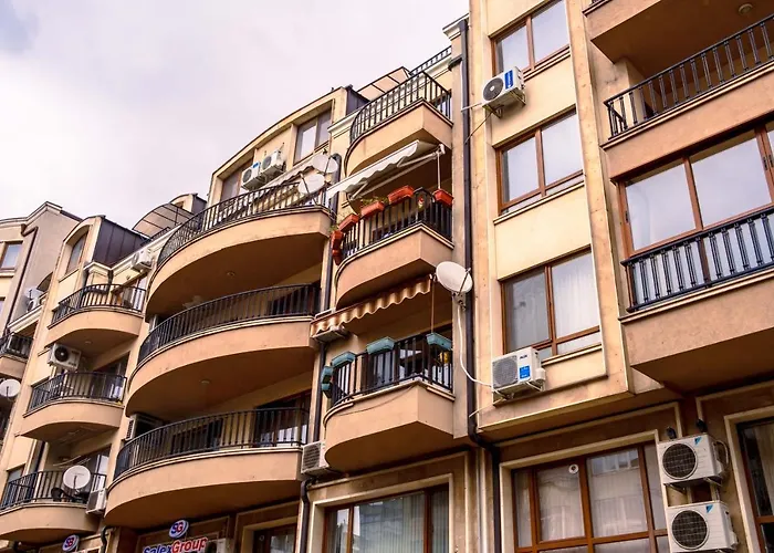 Semiramida * וארנה